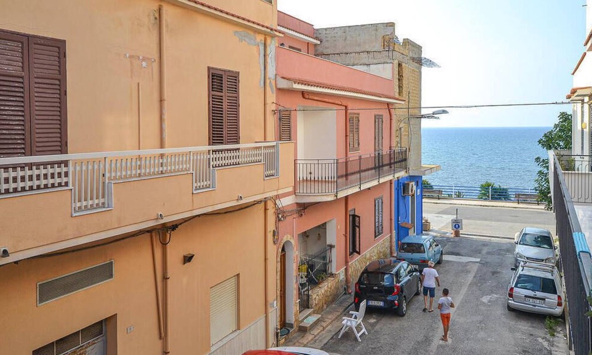 Trappeto Apartment | 1 bedroom pet friendly apartment in Trappeto