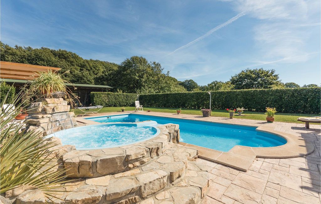 Manziana House | 2 bedroom accommodation in Manziana -RM-