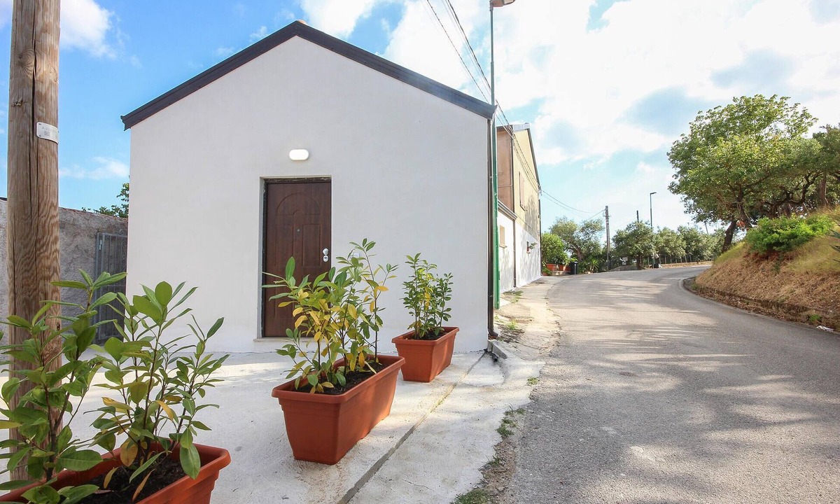 Marina di Casal Velino House | 2 bedroom gorgeous home in Casalvelino