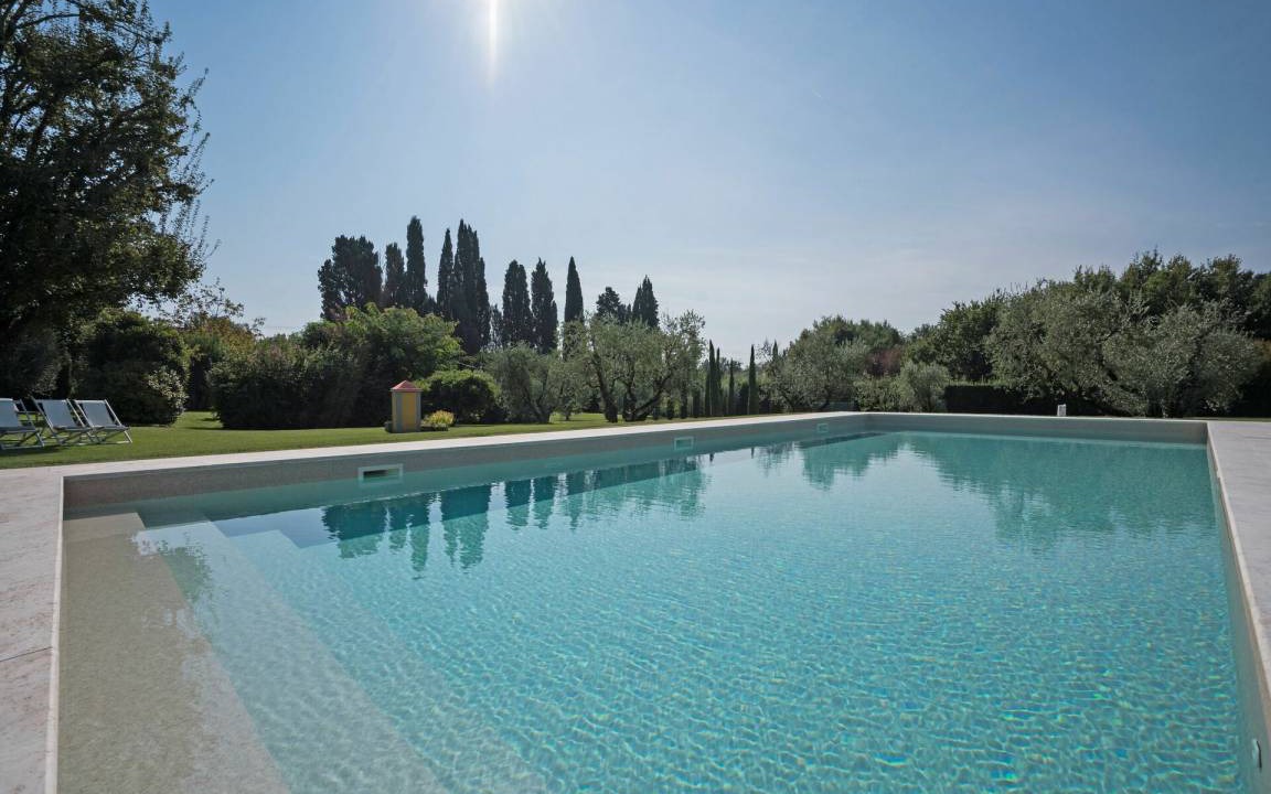 Orentano Villa | 275 m² Villa ∙ 5 bedrooms ∙ 12 guests