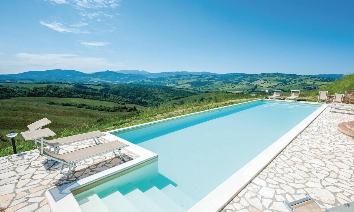 Volterra House | 3 bedroom cozy home in Volterra PI
