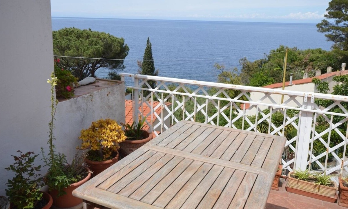 Bagno-Sprizze Apartment | 3-Room Holiday Apartment Gabriella 80m from the Beach & with Terrace