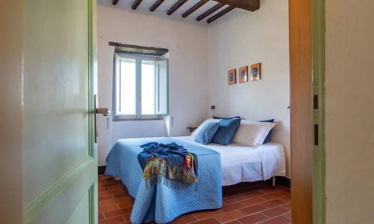 Castiglione del Lago Apartment | 4 bedroom Umbria apartment