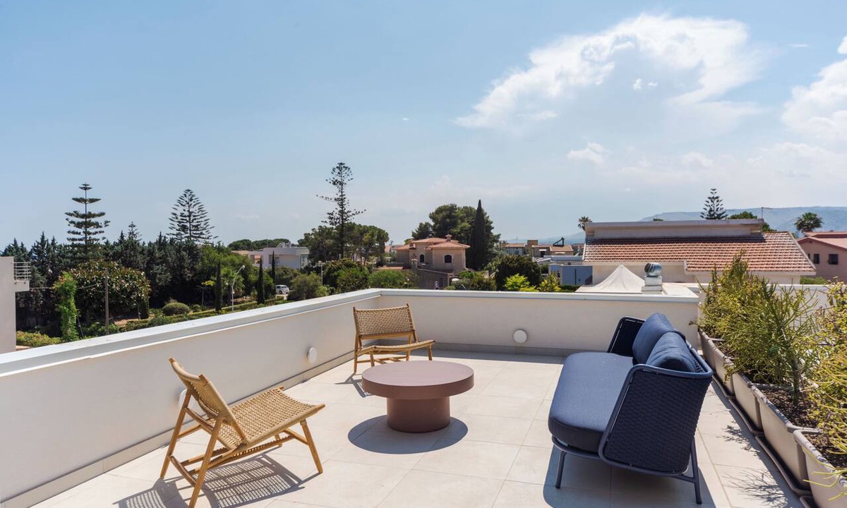 Noto House | 4-bedroom Villa with Sea View and Private Pool in enchanting Noto