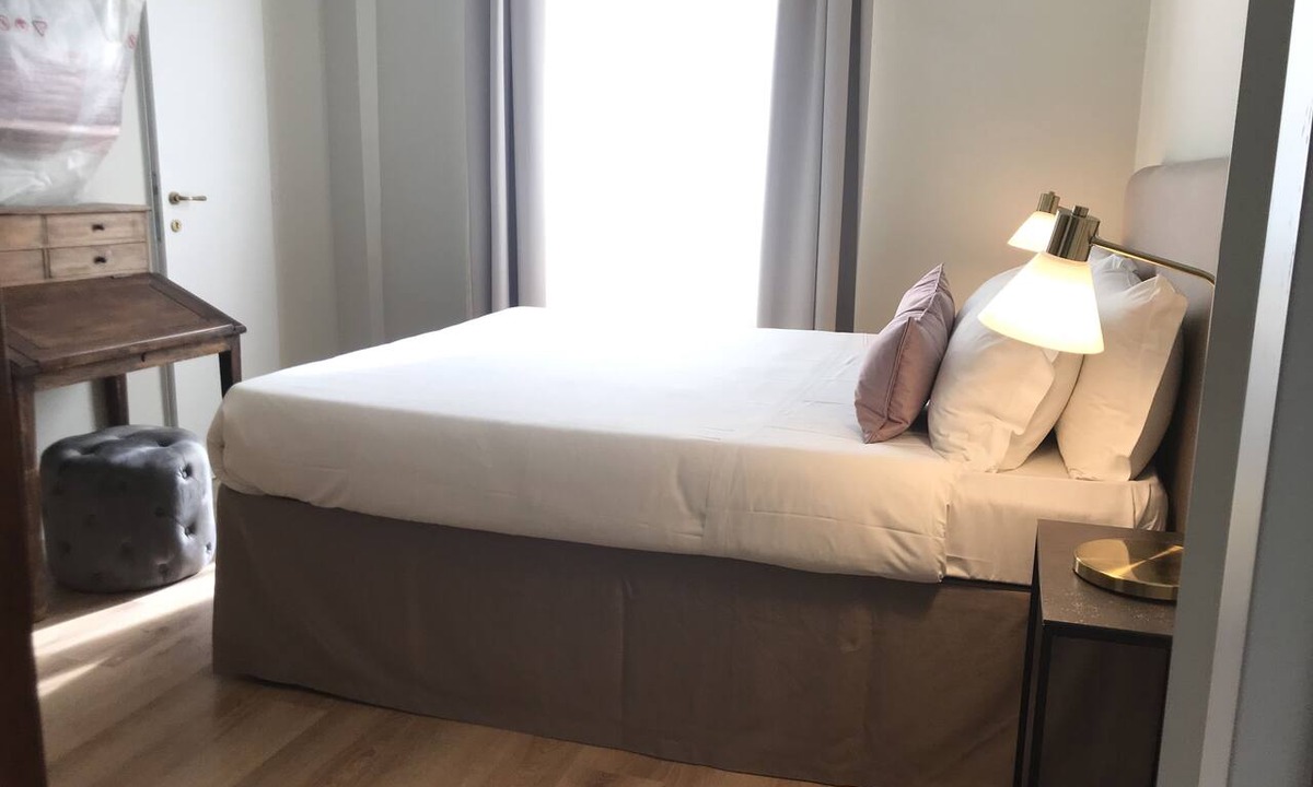 Vatican Apartment | 4 bedrooms, 4 bathrooms, 1 kitchen, 1 living room, 1 minute to the Vatican