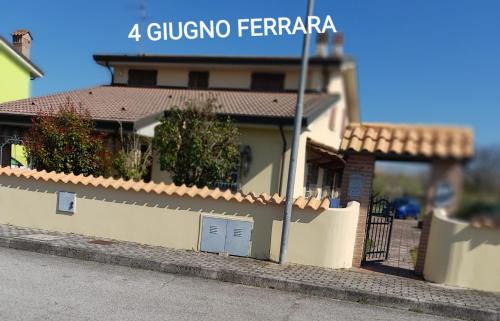 Ferrara Apartment | 4 giugno Ferrara