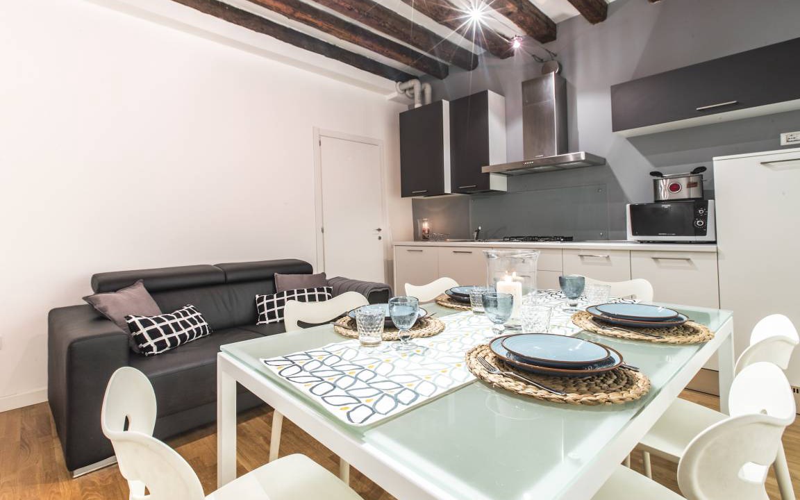 Castello Apartment | 80 m² Apartment ∙ 2 bedrooms ∙ 6 guests