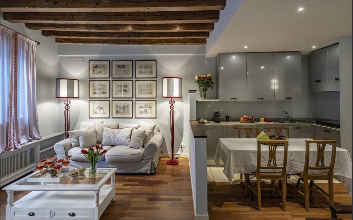Dorsoduro Apartment | 85 m² Apartment ∙ 2 bedrooms ∙ 4 guests