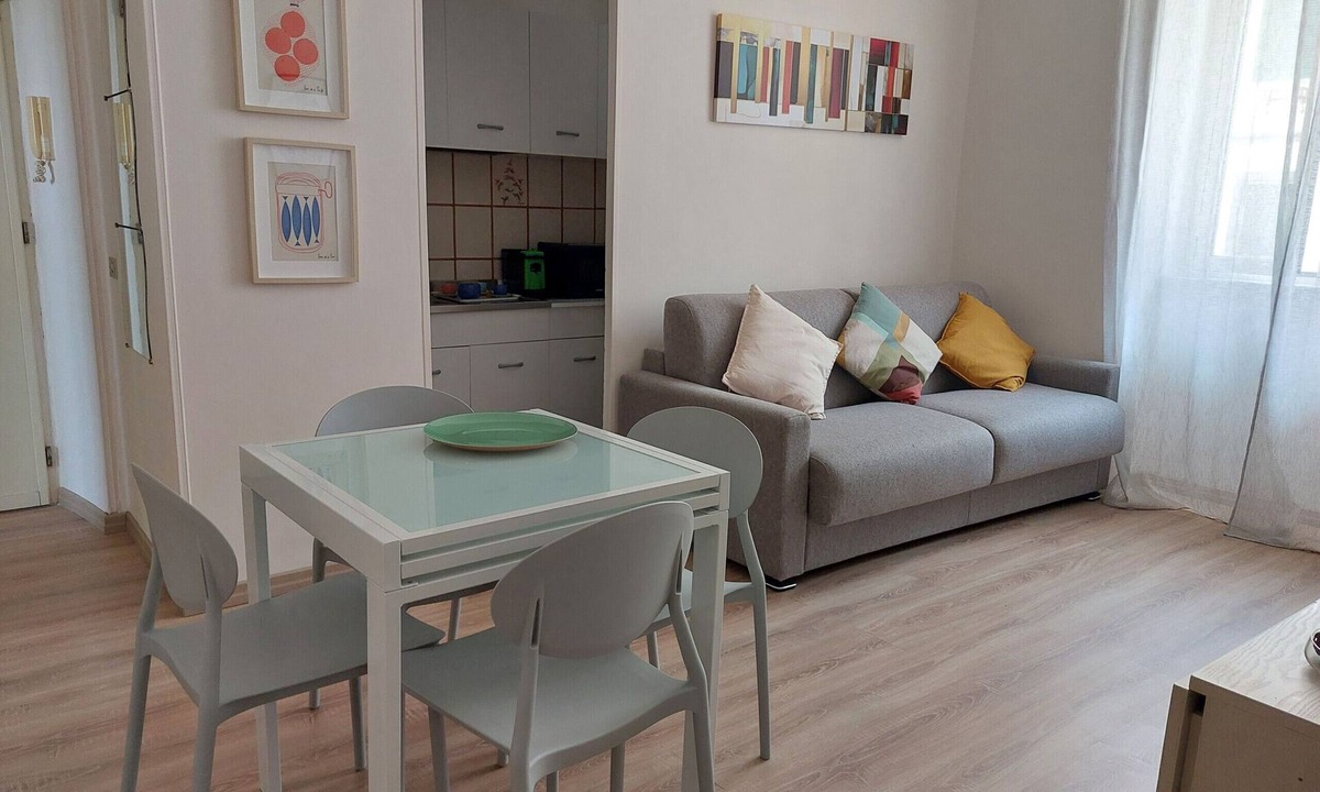 Capodimonte Apartment | A 50 Passi dal Lago - Short Term Rental Italy