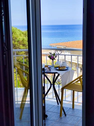 Santa Maria di Castellabate House | A Casa di Alessandra - Rooms