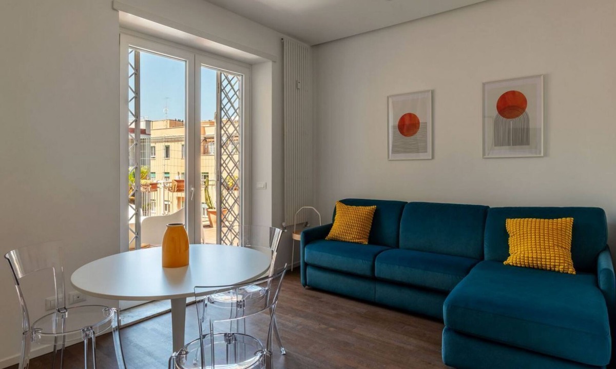 Universita Apartment | A comfortable and welcoming 48 square meters apartment, perfect for two people, located on the fifth and top floor of a building with an elevator (NOT accessible to disabled guests).The property is located very close to Rome Tiburtina Station (400 meters