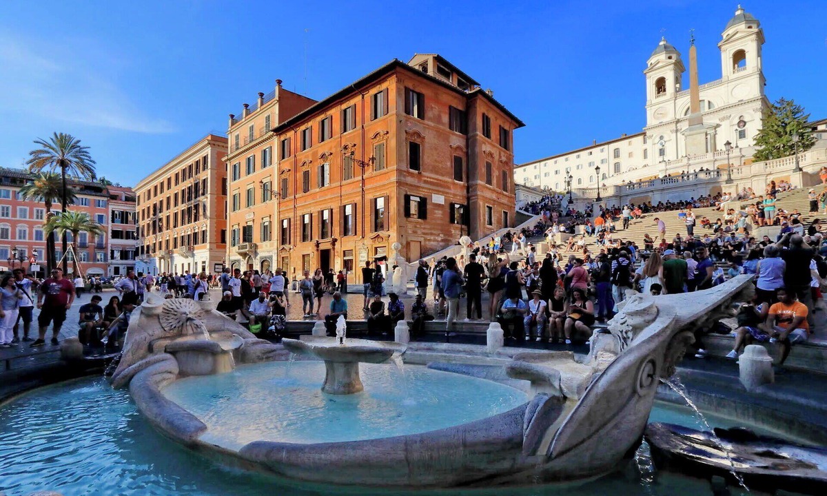 Rione IV Campo Marzio Apartment | A Vantaggio Studio Close To Piazza Di Spagna
