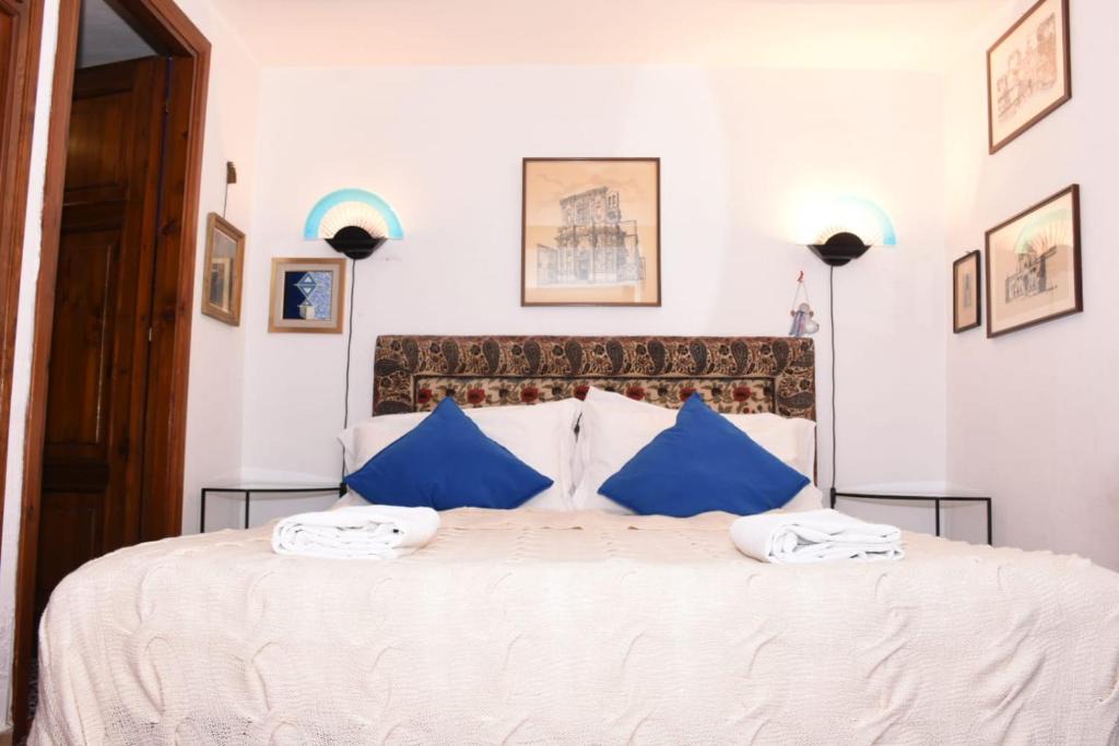 Rione IX Pigna Apartment | Agrippa's Terrace