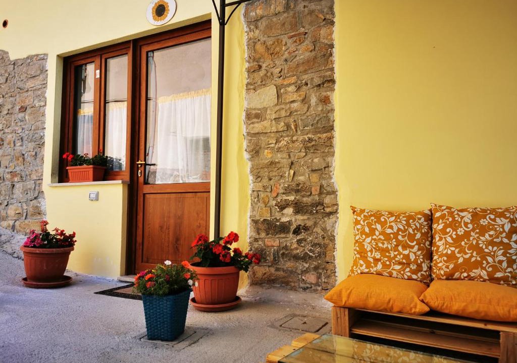Roccadaspide Bed & Breakfast | Agriturismo B&B Il Girasole