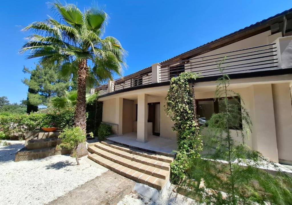 Zona XLIV La Pisana House | Agriturismo Cavendo Tutus