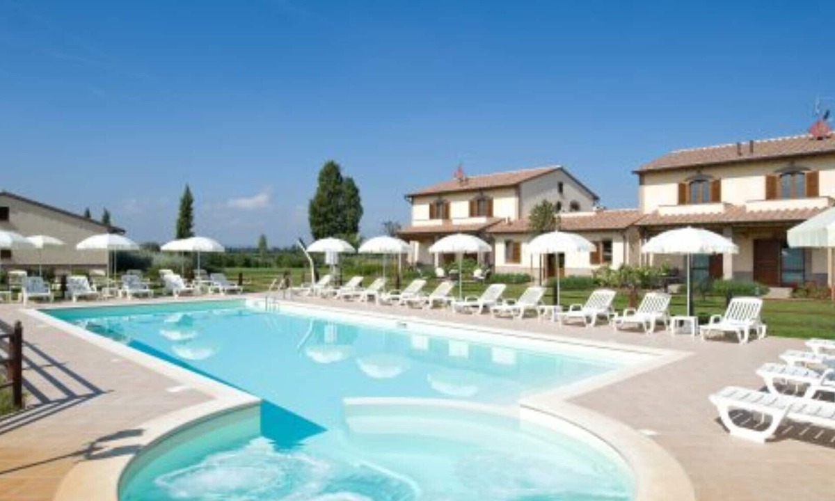 Cannara Apartment | Agriturismo Le Rondini- APARTMENT WITH PATIO