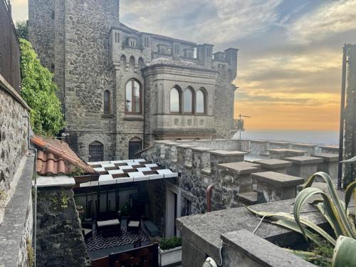 Rocca di Papa House | Al Castello De Farro, exclusive apartment in un vero castello