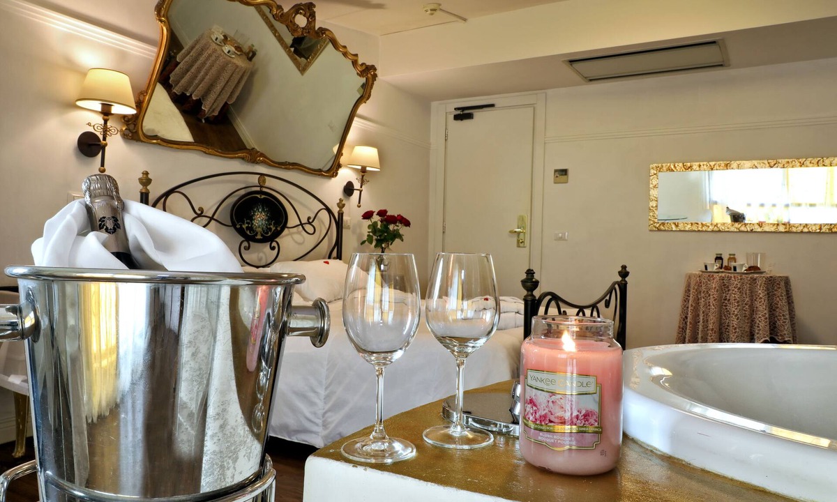 Pomezia Hotel | Albergo Al Castello