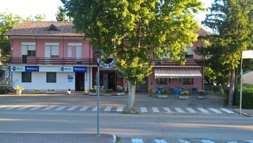 Piandimeleto Hotel | Albergo Ester