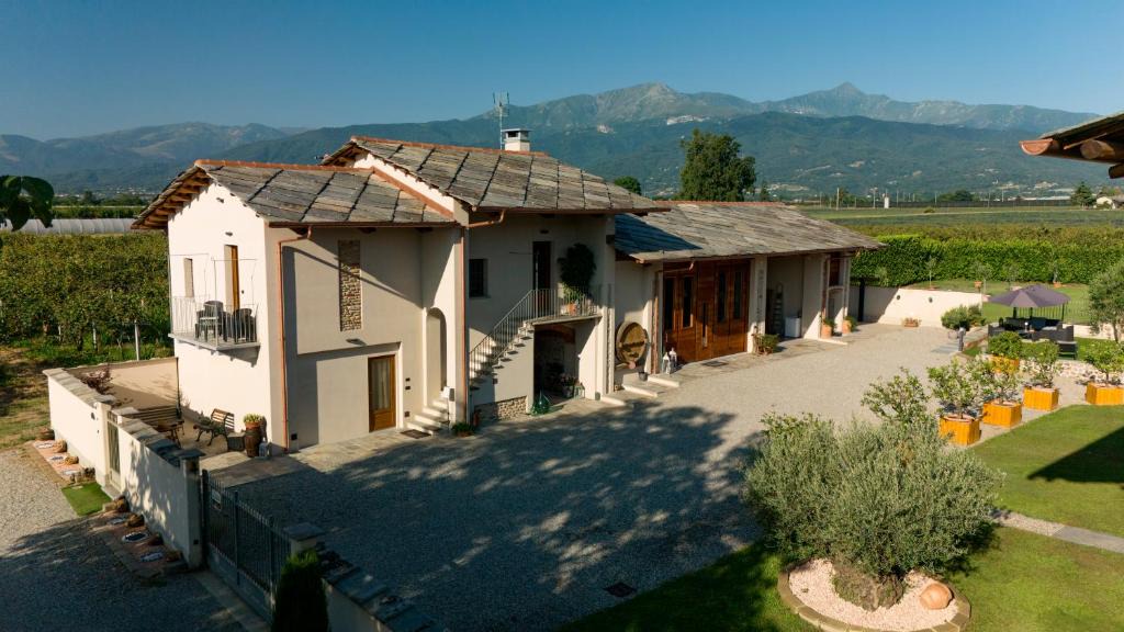 Campiglione Fenile Bed & Breakfast | Amaranto Bed & Breakfast