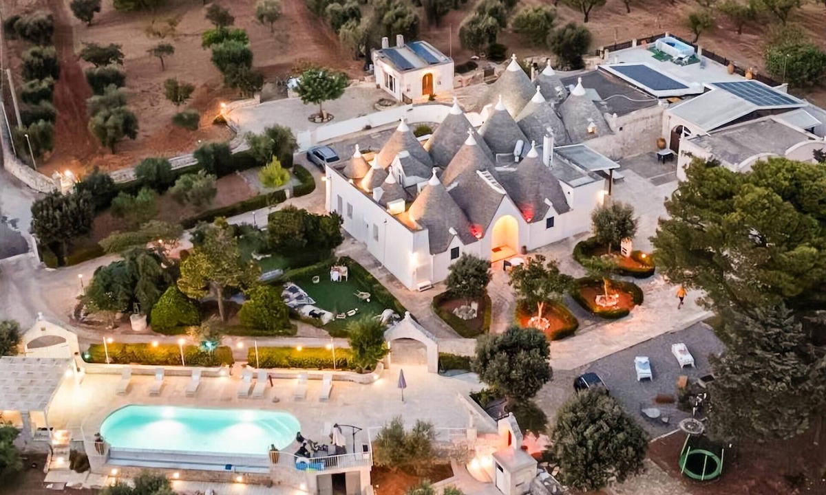 Specchiaruzzo House | Amazing home in Cisternino