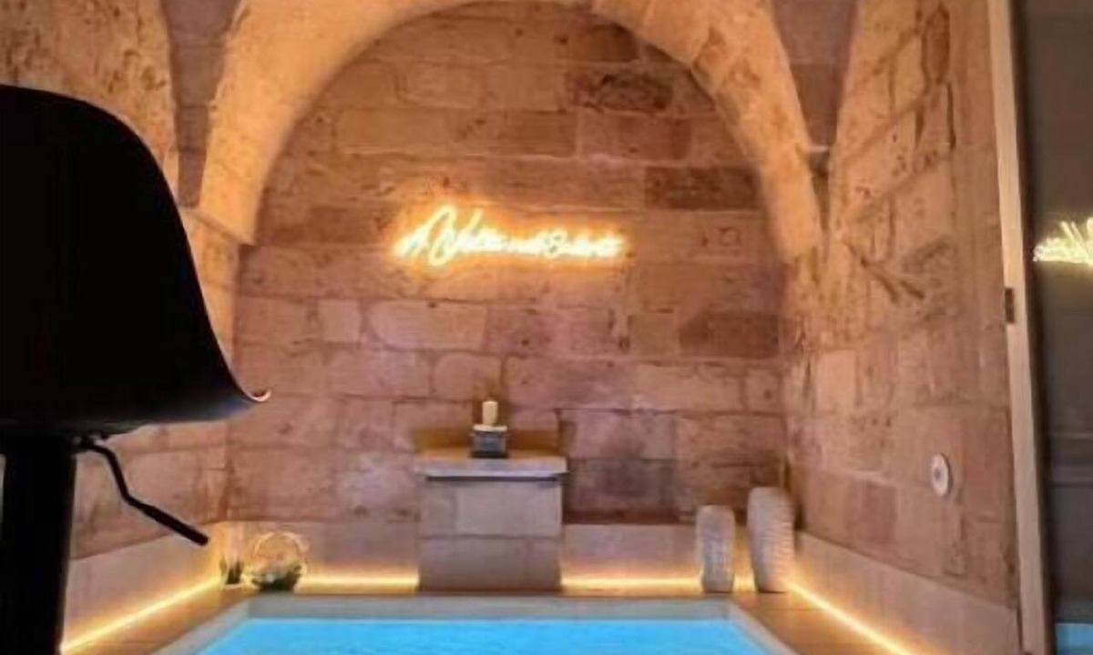 Torchiarolo House | Andromeda Suite in Salento with a Private In-Room Pool: Elegant Comfort