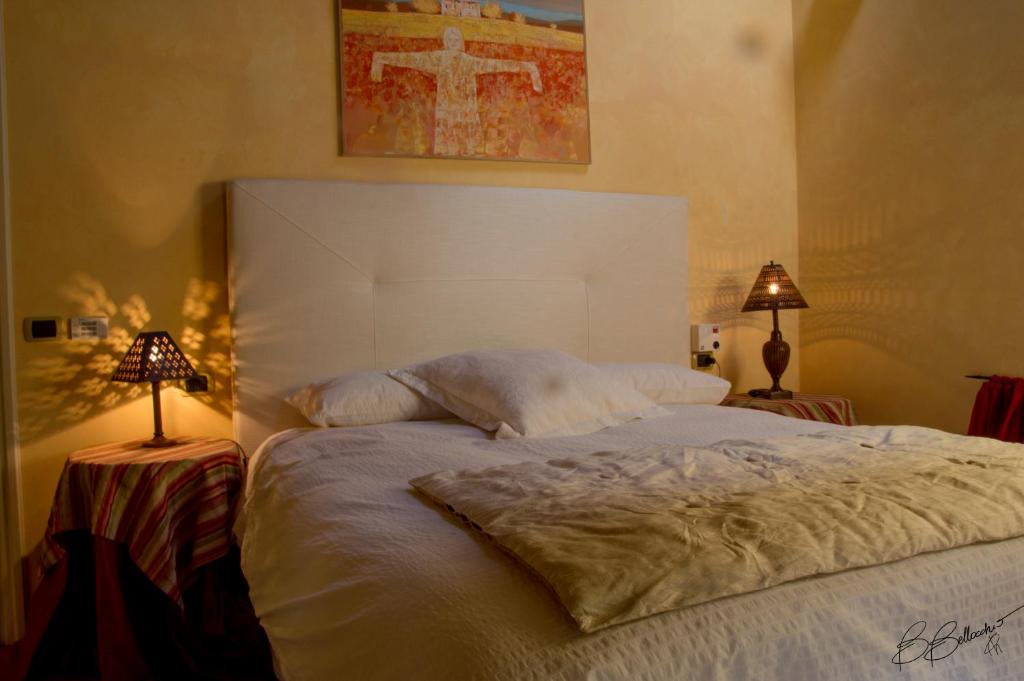 Bobbio Bed & Breakfast | Antico Casale di Bobbio B&B