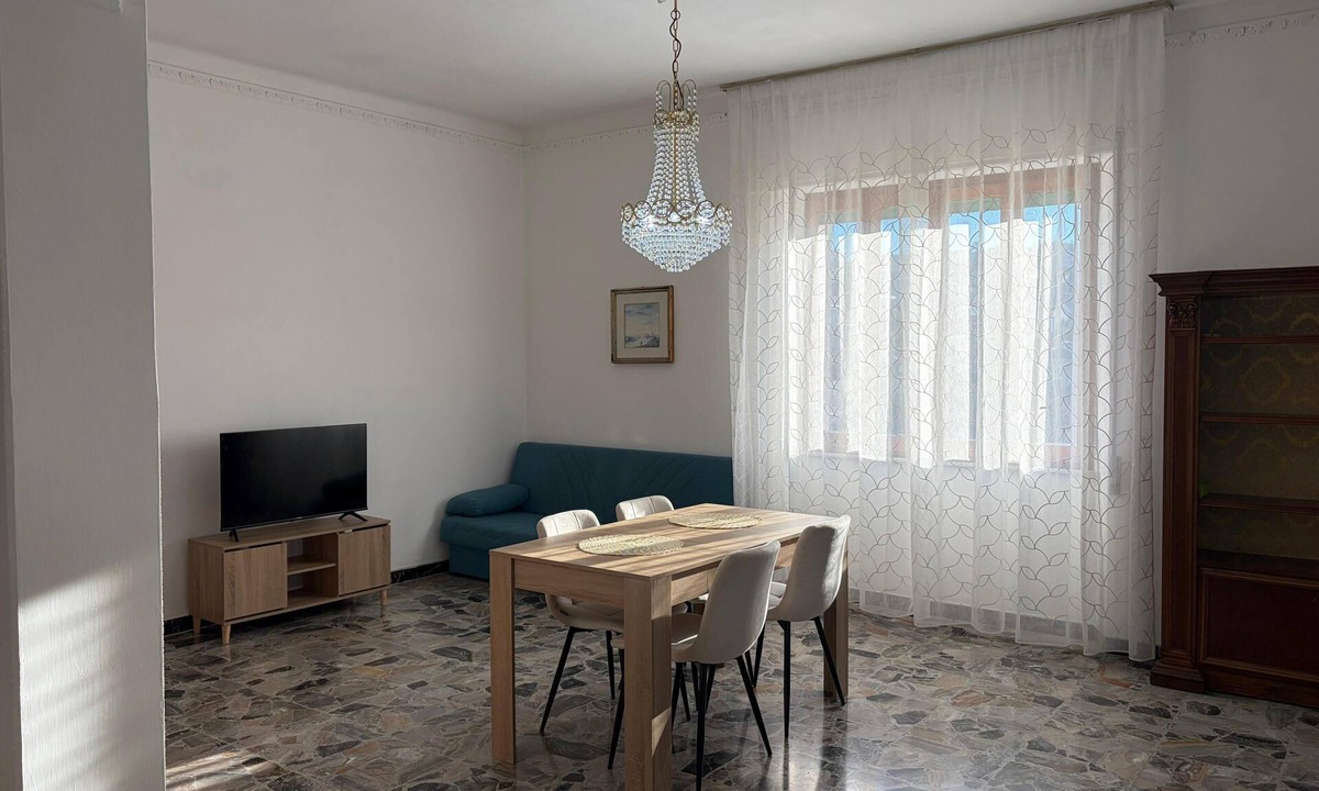 San Benedetto del Tronto Apartment | Apartment Le Cochele large bright central