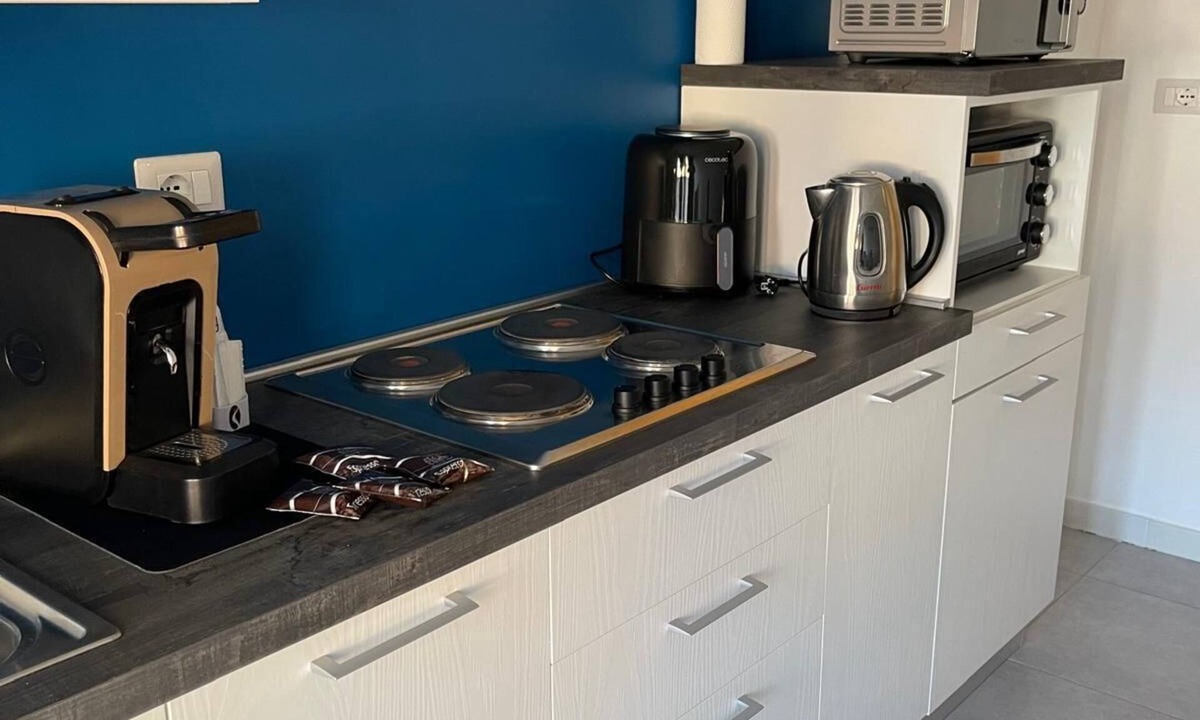 Marta Apartment | Apartment a stone's throw from the lake - La Martana