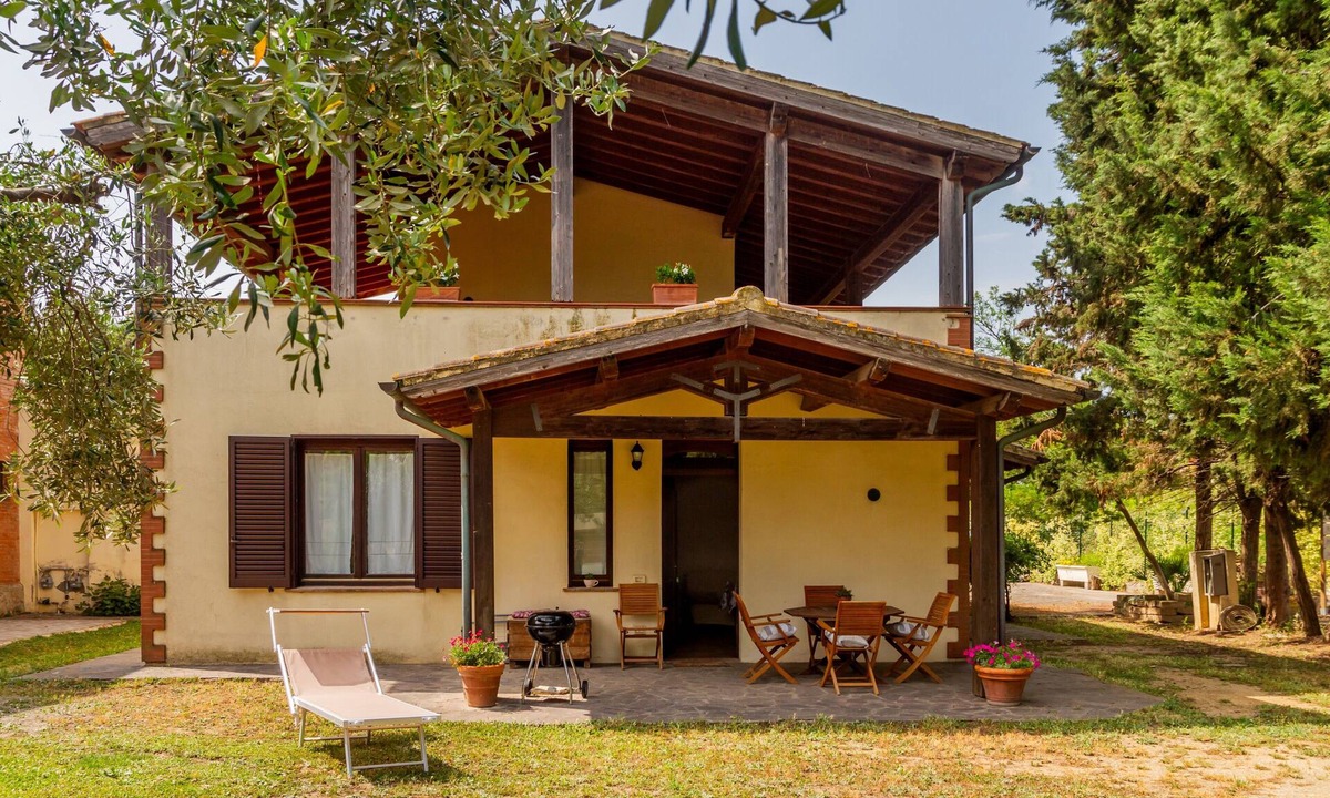 Principina a Mare Apartment | Apartment 'Adele' with Shared Pool, Wi-Fi and Air Conditioning
