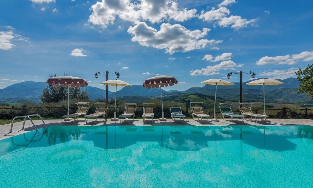 Cagli Apartment | Apartment Cobalto 8 - Three Bedroom Apartment, Sleeps 8