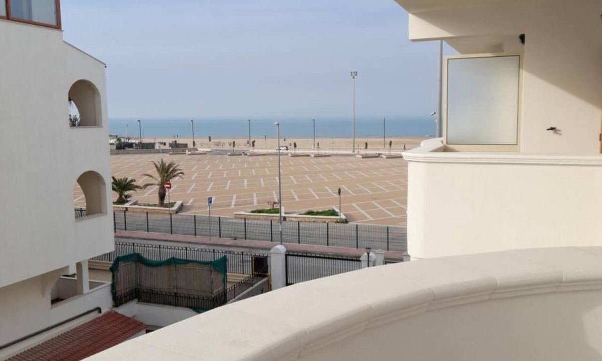 Chiesiola Apartment | Apartment 'Fuoco' with Sea View, Wi-Fi and Air Conditioning