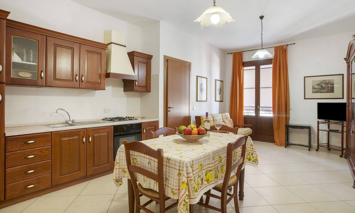 San Vito Lo Capo Apartment | Apartment 'Giallo' with Terrace, Wi-Fi and Air Conditioning