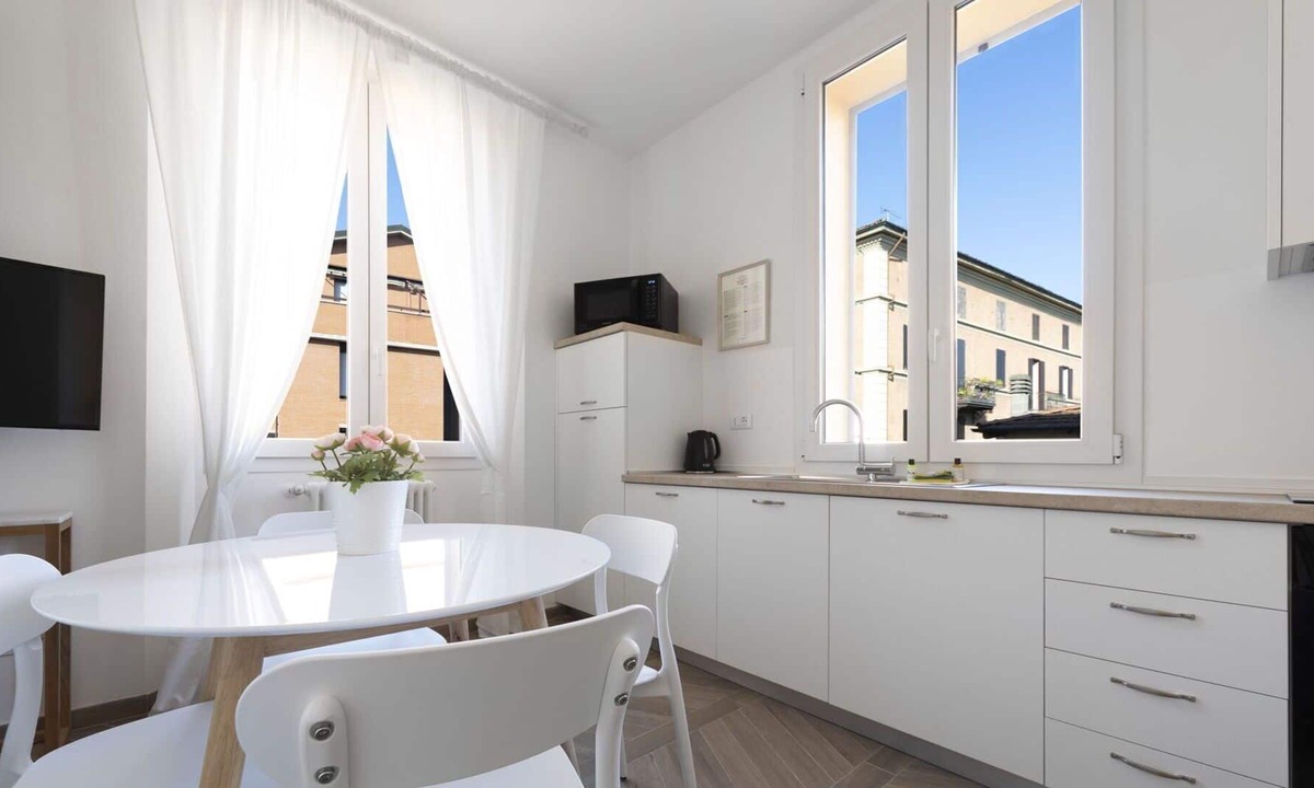 San Donato Apartment | Apartment in Bologna with 1 bedrooms sleeps 4
