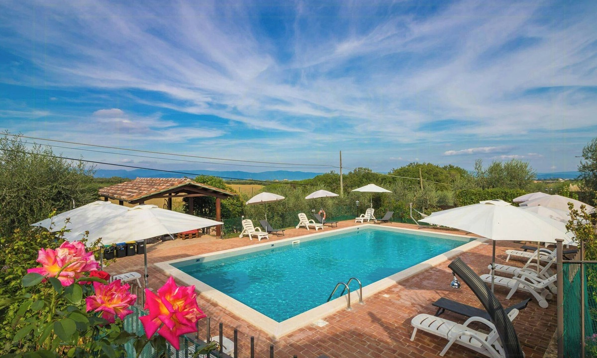 Casamaggiore Apartment | Apartment with view of Lake Trasimeno
