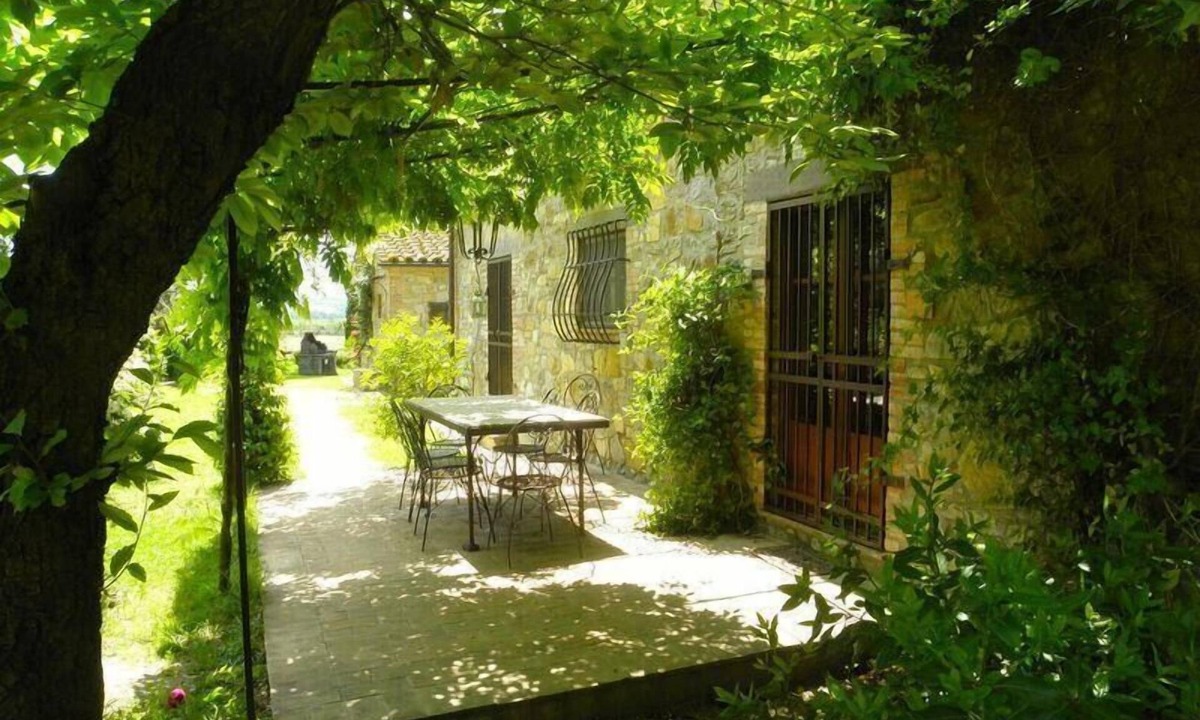 Monteleone d'Orvieto Other | Apartment for 6 persons + 2 children approx. 100 qm in Monteleone d'Orvieto, Lake Trasimeno