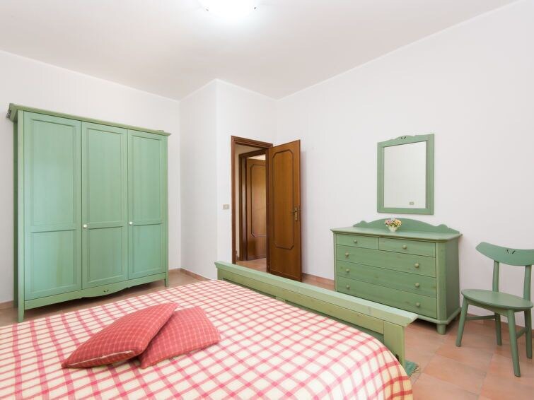Piane di Collevecchio Apartment | Apartment L'acacia in Collevecchio - 5 persons, 2 bedrooms