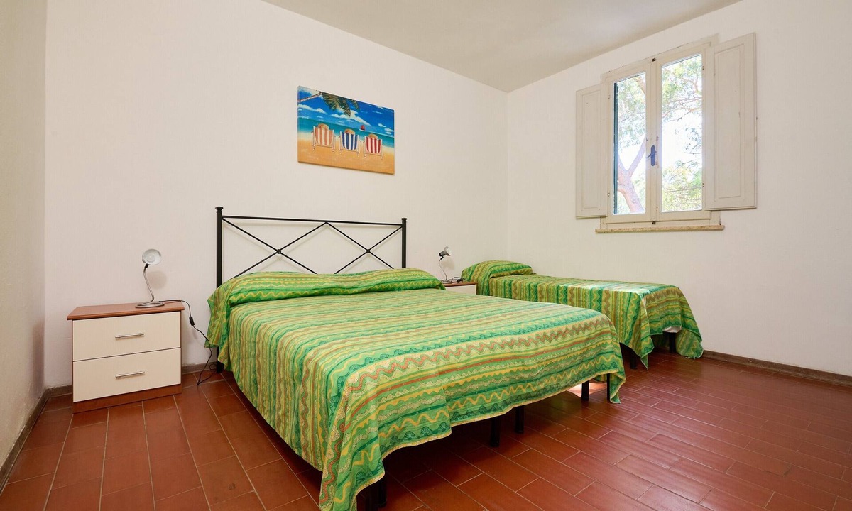 Piombino Apartment | Apartment 'Mare Etrusco 2' with Shared Garden and Wi-Fi