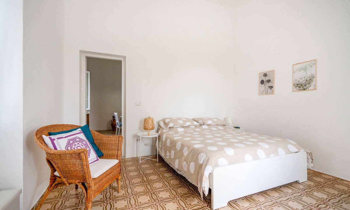 Monopoli Apartment | Apartment 'Stella' with Shared Garden, Wi-Fi and Air Conditioning