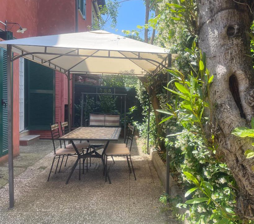 Quartiere XX Ardeatino Apartment | Appia Antica Garden Apartment - Free Parking - Near Colosseum