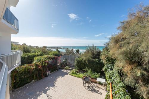 Scala di Furno Apartment | Apt Levante vista mare - Salento Reservation