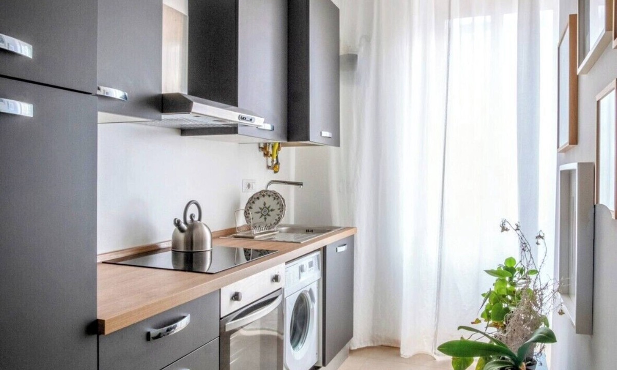Pigneto Apartment | At the home of Julia and Bernard