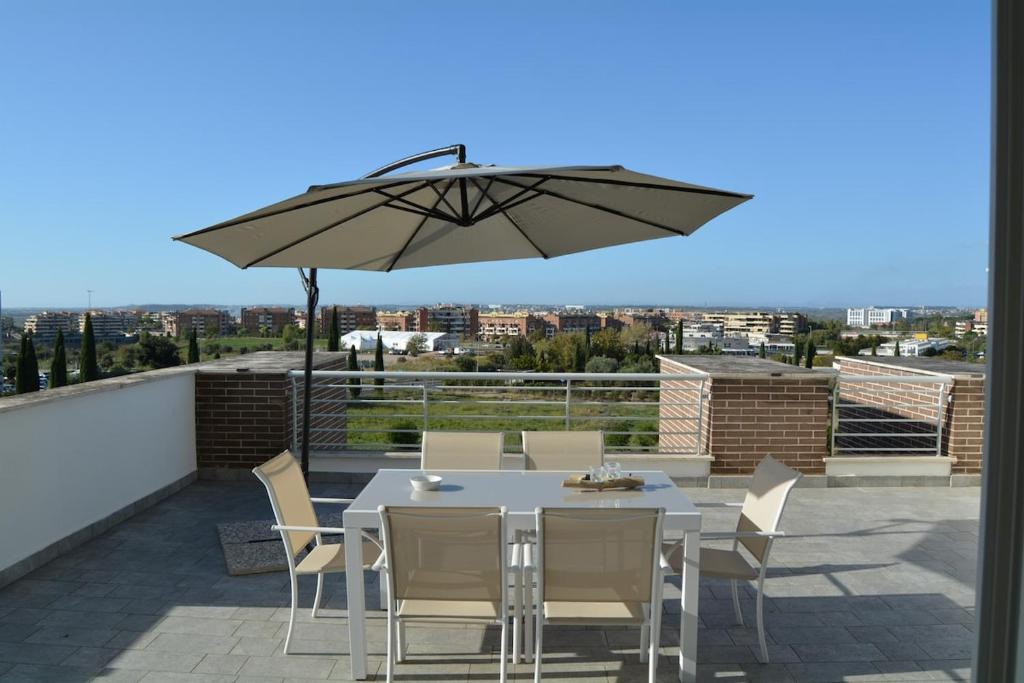 Zona XXXI Mezzocammino Apartment | Attico due piani di Lusso terrazza grande BBQ & WiFi