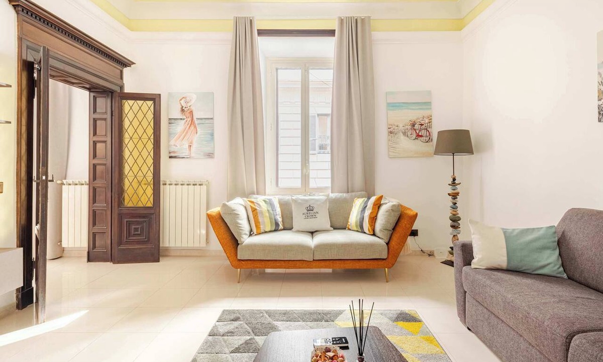 Sallustiano Apartment | Aurelian Crown - 3BDR - Central Rome - (WiFi-AC)