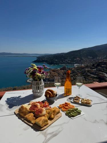 Monte Argentario Apartment | Aurora House -vista mare mozzafiato e parcheggio privato