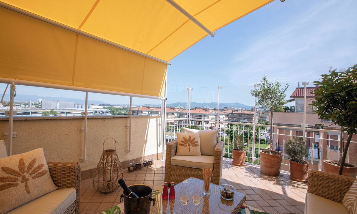 Tor Sapienza Apartment | Aurora Penthouse: Panoramic Terrace Penthouse in Rome