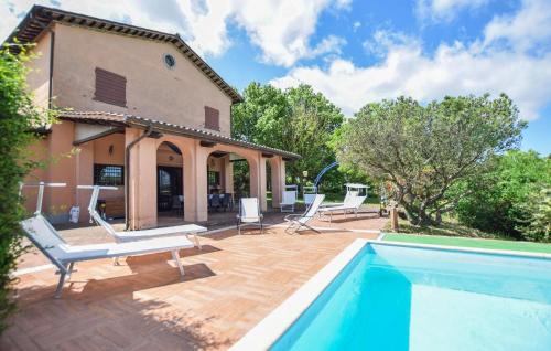 Calvi di Umbria House | Awesome Home In Calvi Dell'umbria
