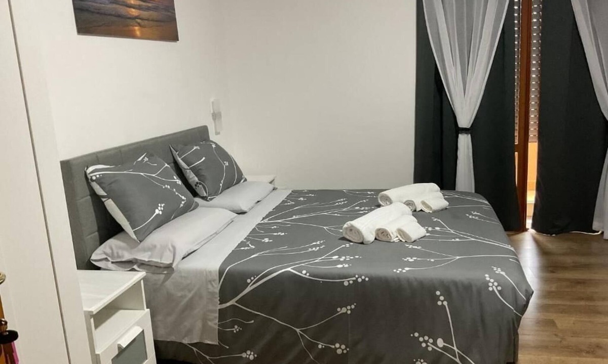 Isola Sacra Bed & Breakfast | B&B AIRPORTANDGO