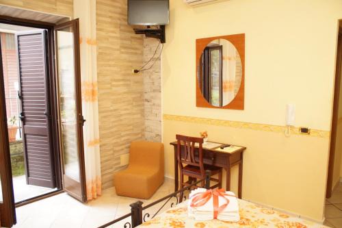 Marta Bed & Breakfast | B&B Al Porto