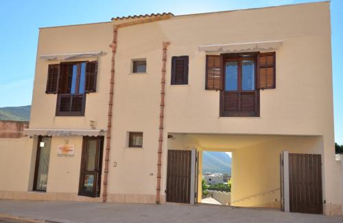 Castelluzzo Bed & Breakfast | B&B Coppola